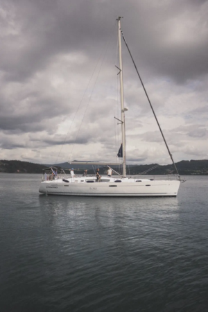 Beneteau Oceanis 50 (2008) | Alquiler con patrón en Combarro, Rías Baixas 1