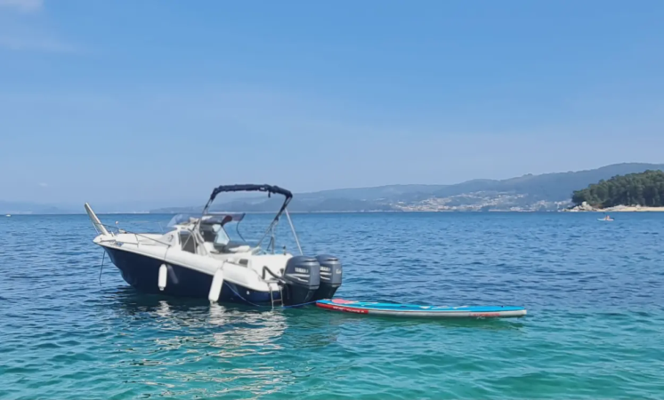 SANXENXO. BENETEAU FLYER 750 OPEN. 2 X YAMAHA 115CV. 6