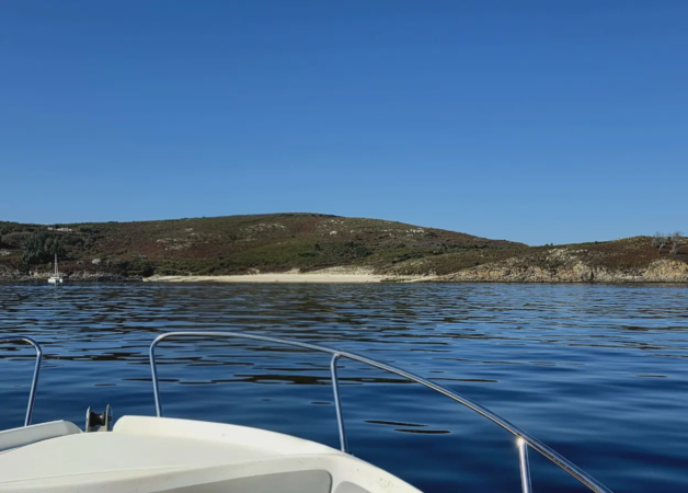 SANXENXO. BENETEAU FLYER 750 OPEN. 2 X YAMAHA 115CV. 7