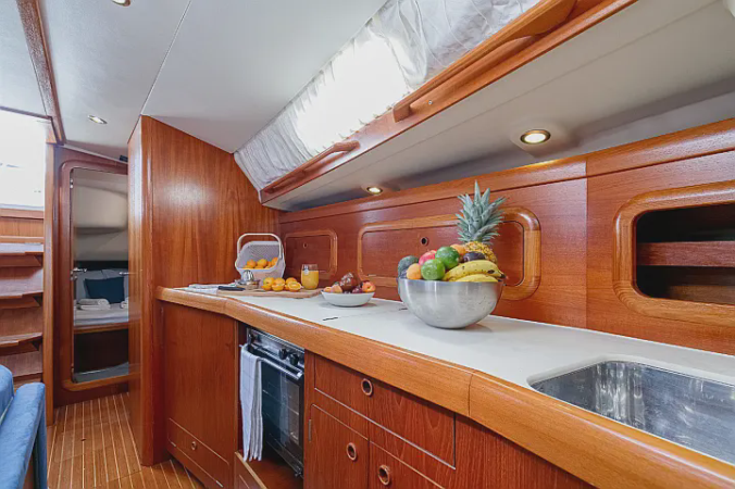 Alquiler de velero Grand Soleil 43 en Baiona | Fast cruiser para 10 personas en las Rías Baixas 13