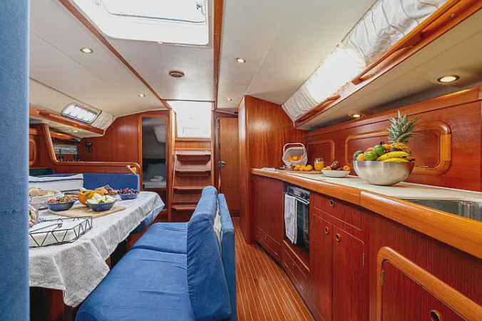 Alquiler de velero Grand Soleil 43 en Baiona | Fast cruiser para 10 personas en las Rías Baixas 10