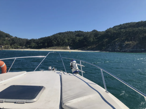 Navega por la Ria, visita Cies, Barra, Aldan 8
