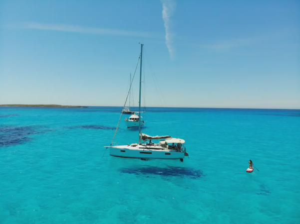 Alquiler de velero en Maó, Menorca · con o sin patrón 6