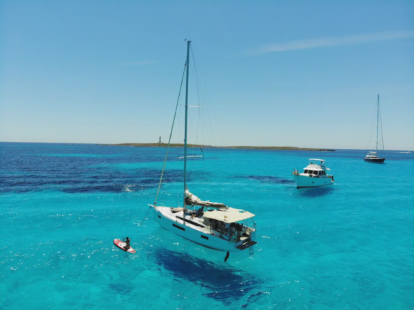 Alquiler de velero en Maó, Menorca · con o sin patrón 7