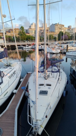 Salida en barco en Vigo — Navegada c/protagonismo + fondeo relax playa (3)