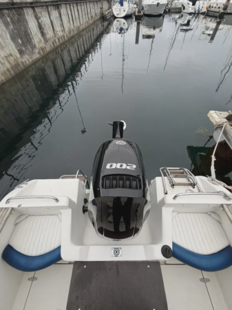 Lancha con Licencia de Navegación en la Ría de Vigo 6