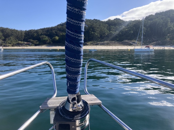 Alquiler velero 12m en Baiona 7