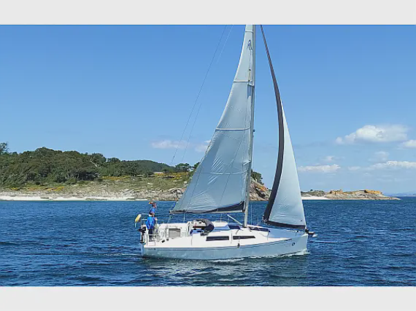 Alquiler de velero Hanse 315 en Baiona | Velero del Año para 6 personas en las Rías Baixas 3