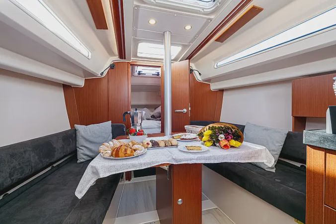 Alquiler de velero Hanse 315 en Baiona | Velero del Año para 6 personas en las Rías Baixas 12