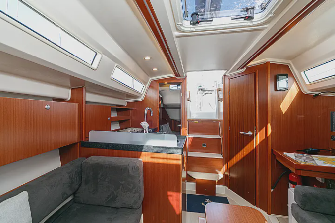 Alquiler de velero Hanse 315 en Baiona | Velero del Año para 6 personas en las Rías Baixas 7