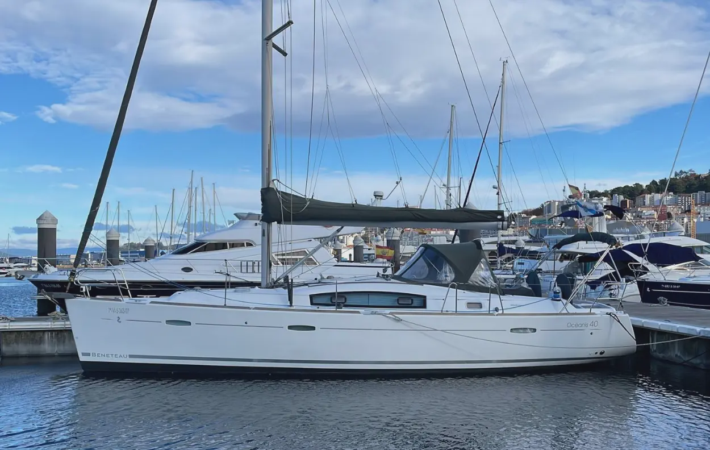 Oceanis 40 en Vigo  1