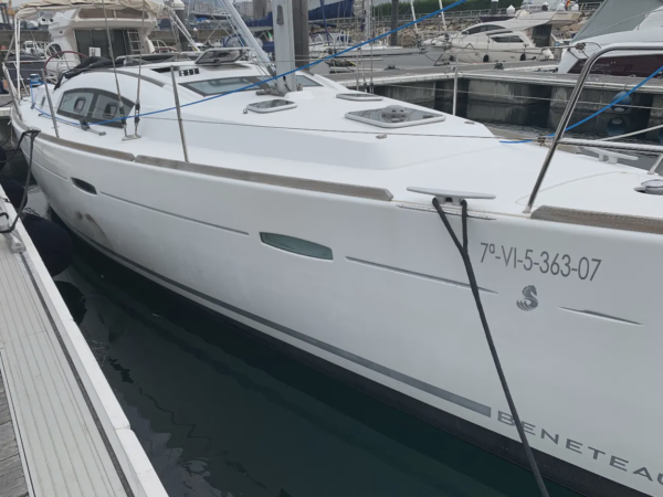 Oceanis 40 en Vigo  2