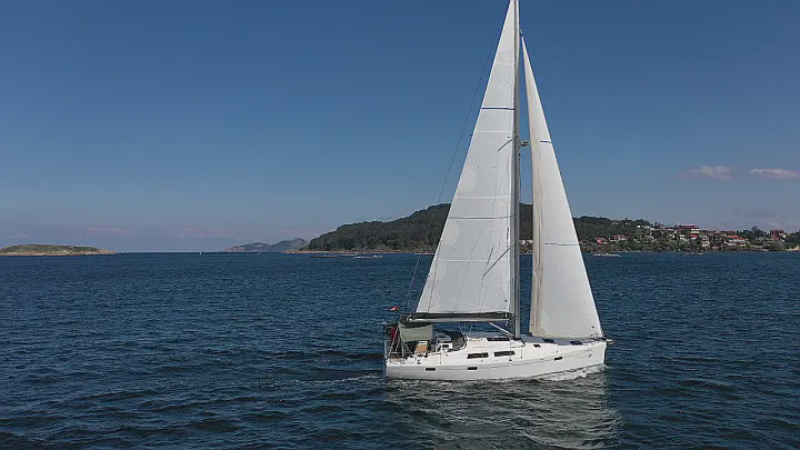 Alquiler de velero Hanse 415 en Baiona | 3 camarotes para 10 personas en las Rías Baixas 9
