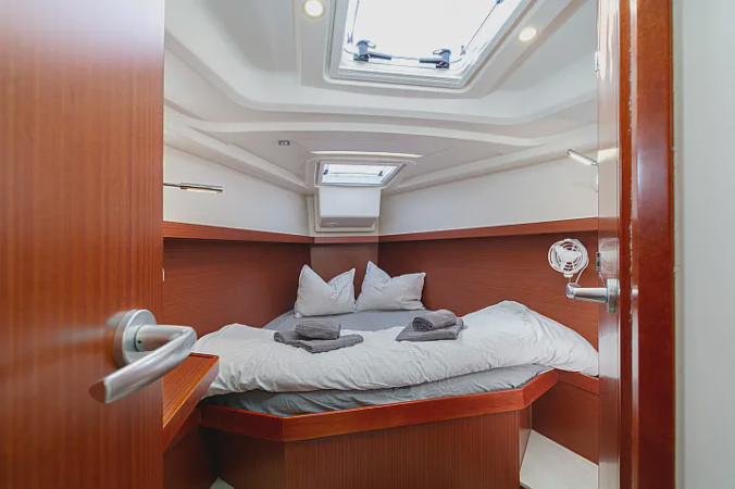Alquiler de velero Hanse 415 en Baiona | 3 camarotes para 10 personas en las Rías Baixas 22