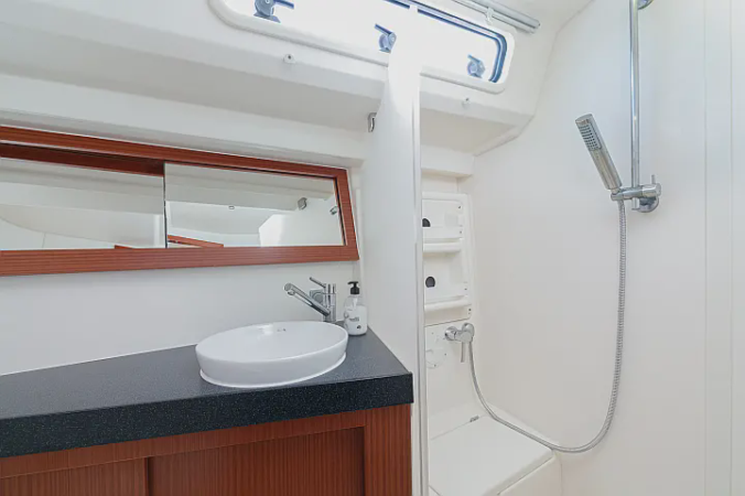 Alquiler de velero Hanse 415 en Baiona | 3 camarotes para 10 personas en las Rías Baixas 21
