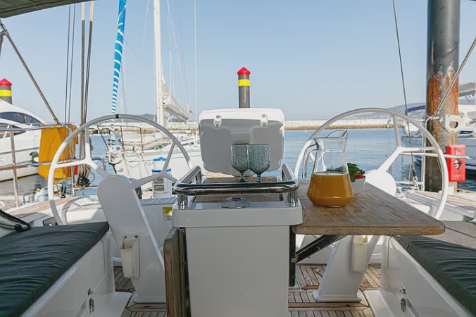Alquiler de velero Hanse 415 en Baiona | 3 camarotes para 10 personas en las Rías Baixas 13