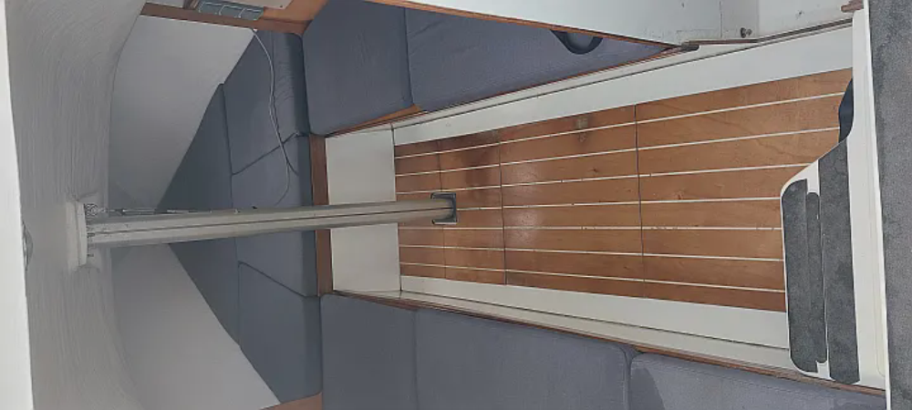 Alquiler de velero Yatland 24 en Rias Baixas. También disponible para Regatas o alquiler de medio día! 8