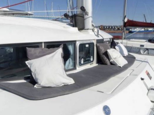 Alquiler Catamarán en Vigo hasta 11 personas  4