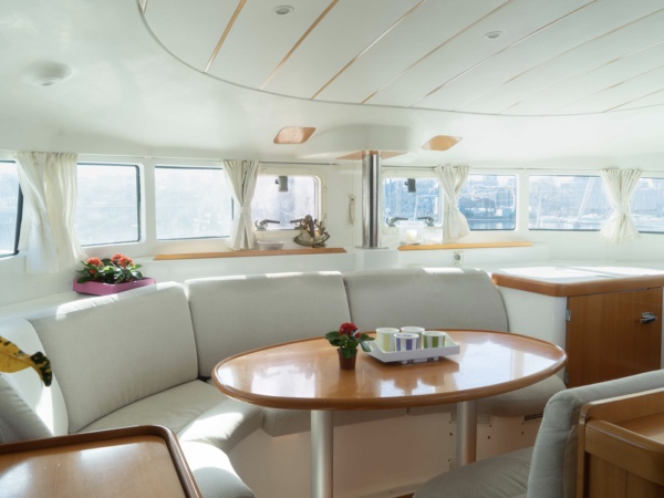 Alquiler Catamarán en Vigo hasta 11 personas  5