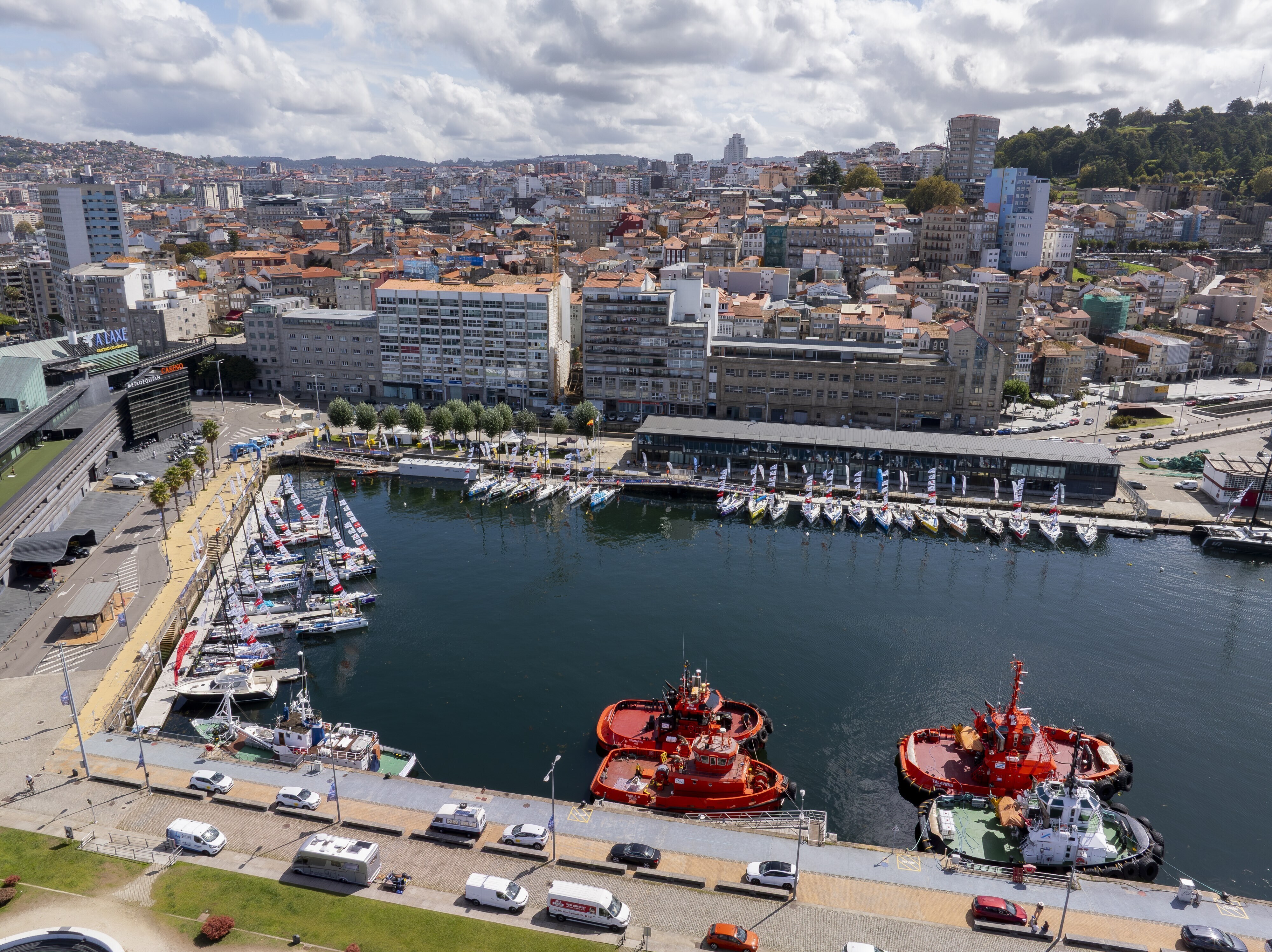 La Solitaire du Figaro in Vigo 2026: watch from the water