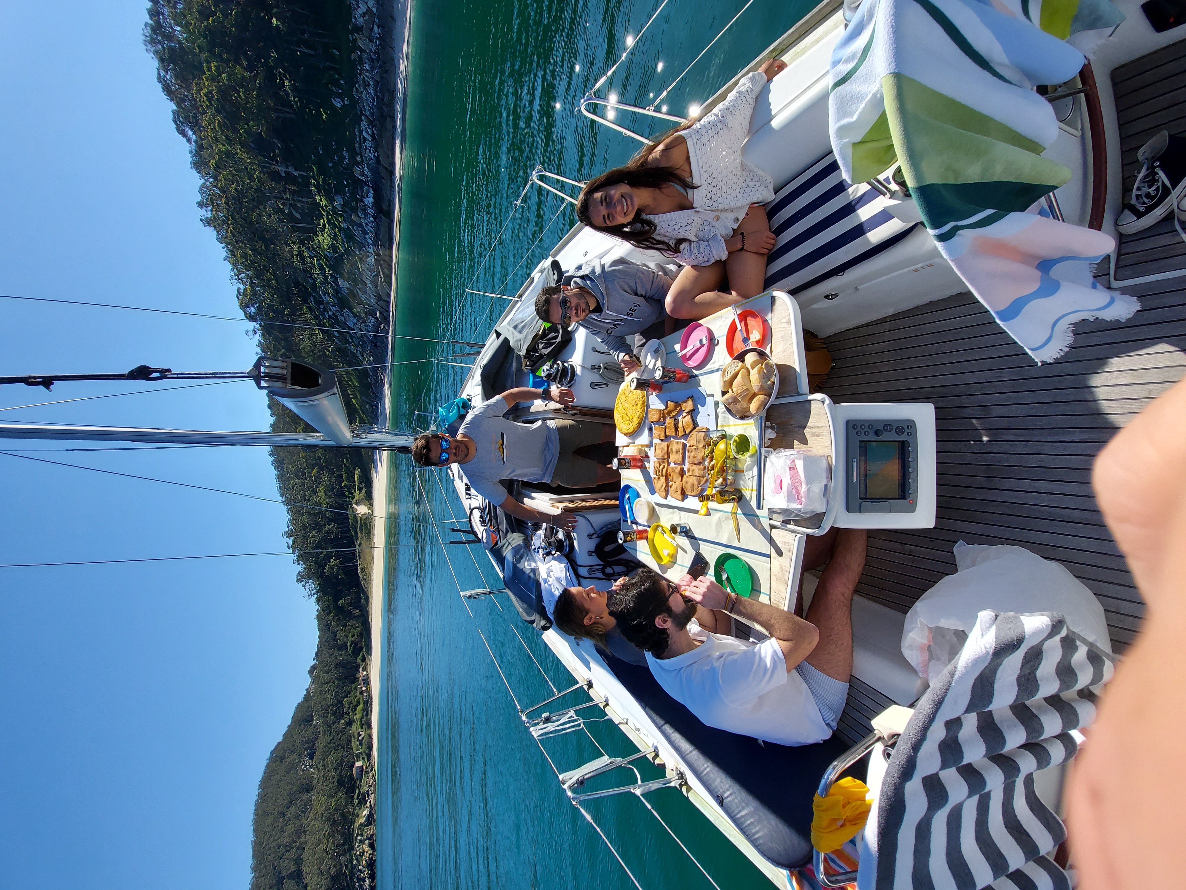 Illas Cíes en Barco Privado